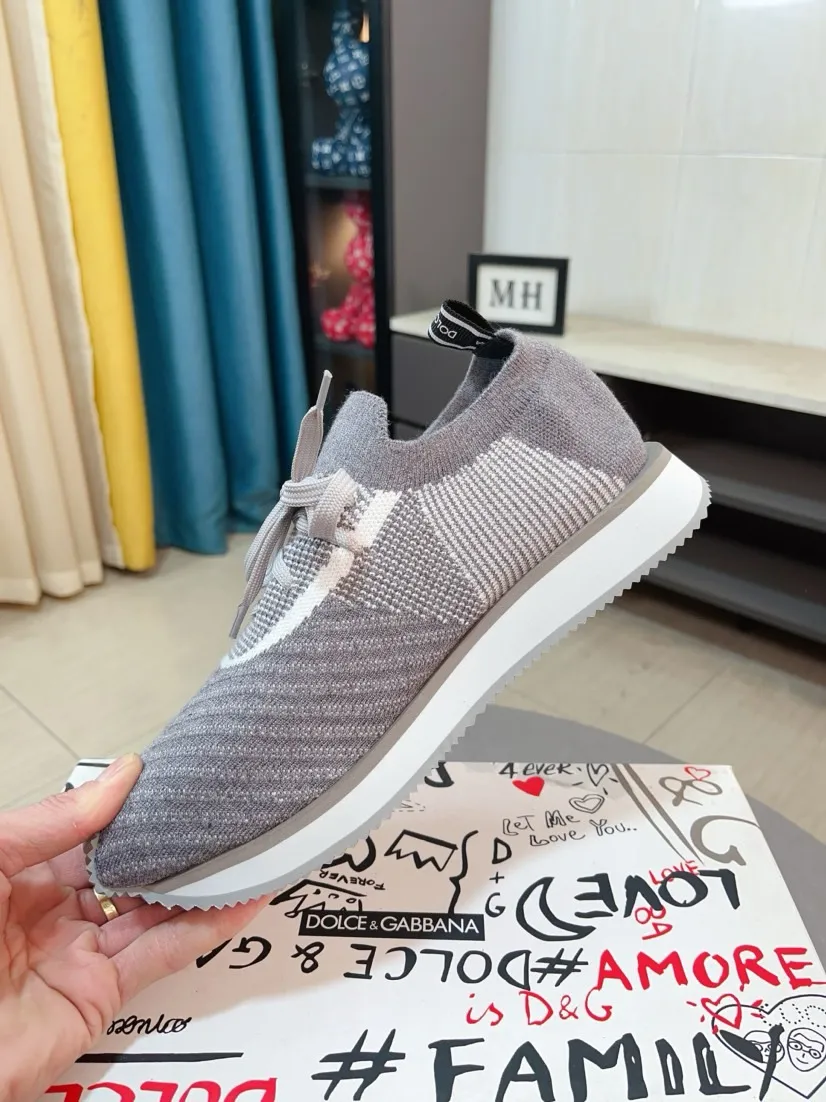 Men's shoes 💰400🌹🌹"Dolce & Gabbana DG" original imported flying weave ➕ sheepskin lining, light, comfortable and versatile, original special outsole 🔥favored by trendy men. Welcome to compare quality 🔥exquisite luxury, super A level! Version comparison, no difference at all! Code number 36-46